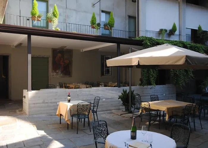 Sole Otel Sesto Calende